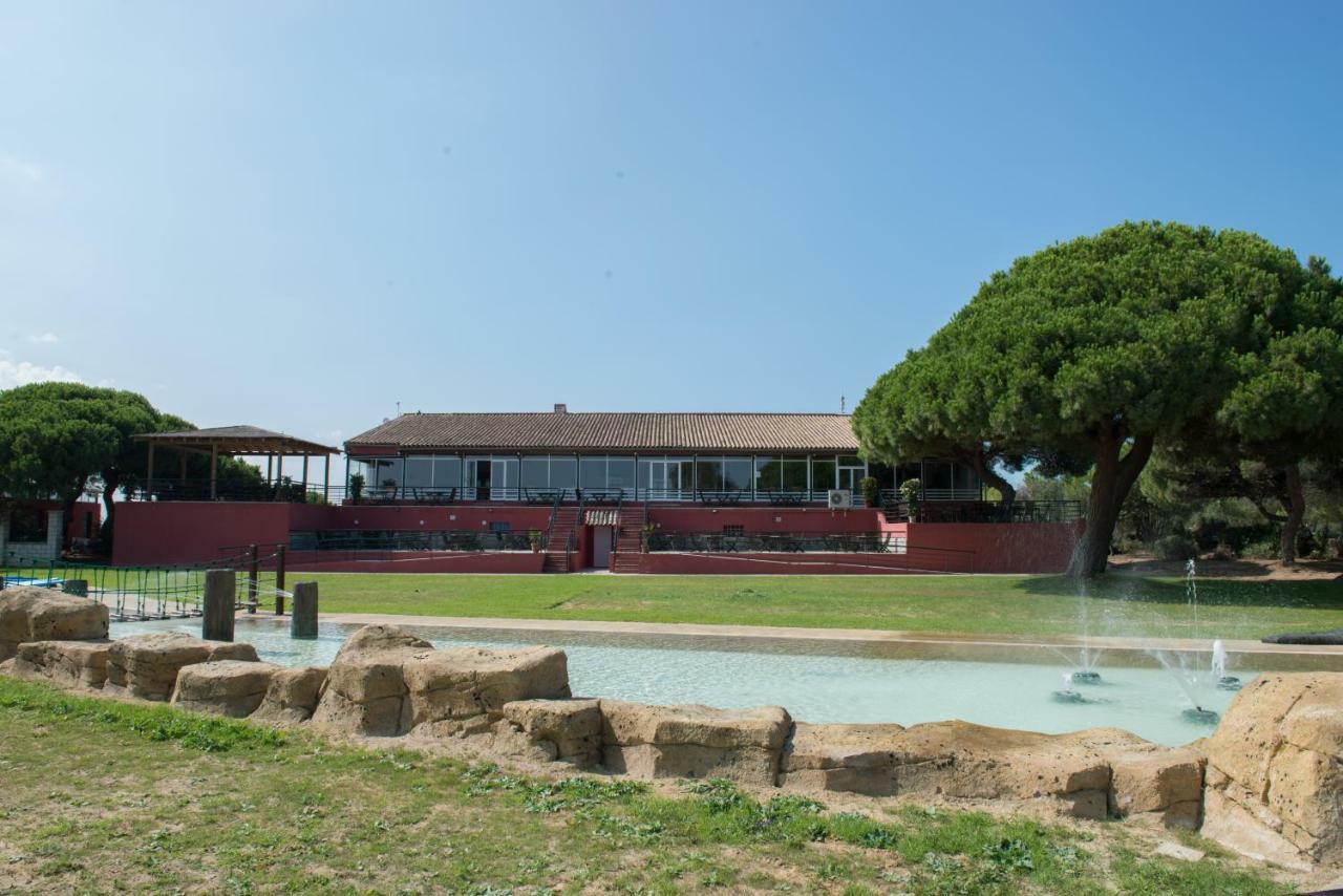 Alojamiento Rural Coto De La Isleta El Puerto de Santa María Exteriör bild